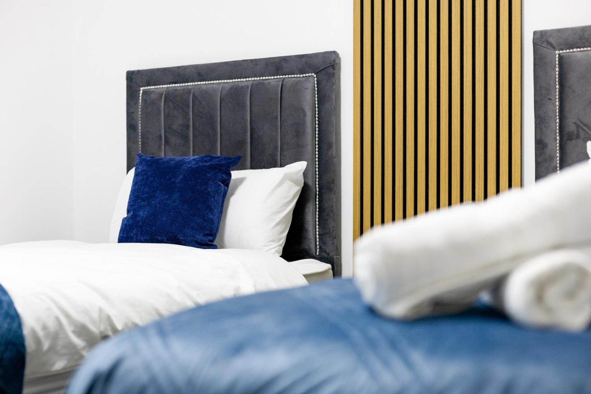 Bullring Lux Suite- Netflix-free Parking-sleeps 6 Birmingham