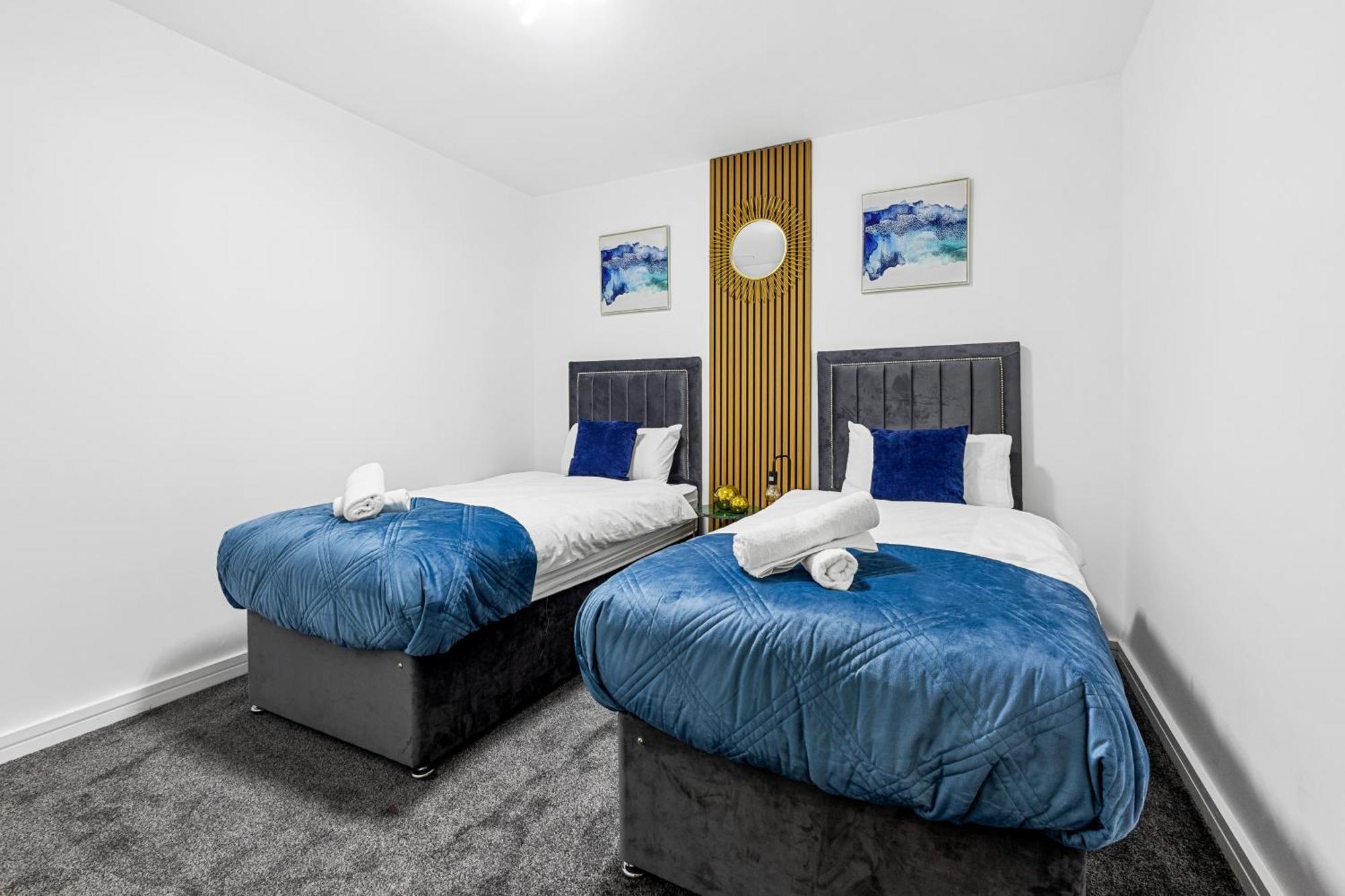 Bullring Lux Suite- Netflix-free Parking-sleeps 6 * Birmingham
