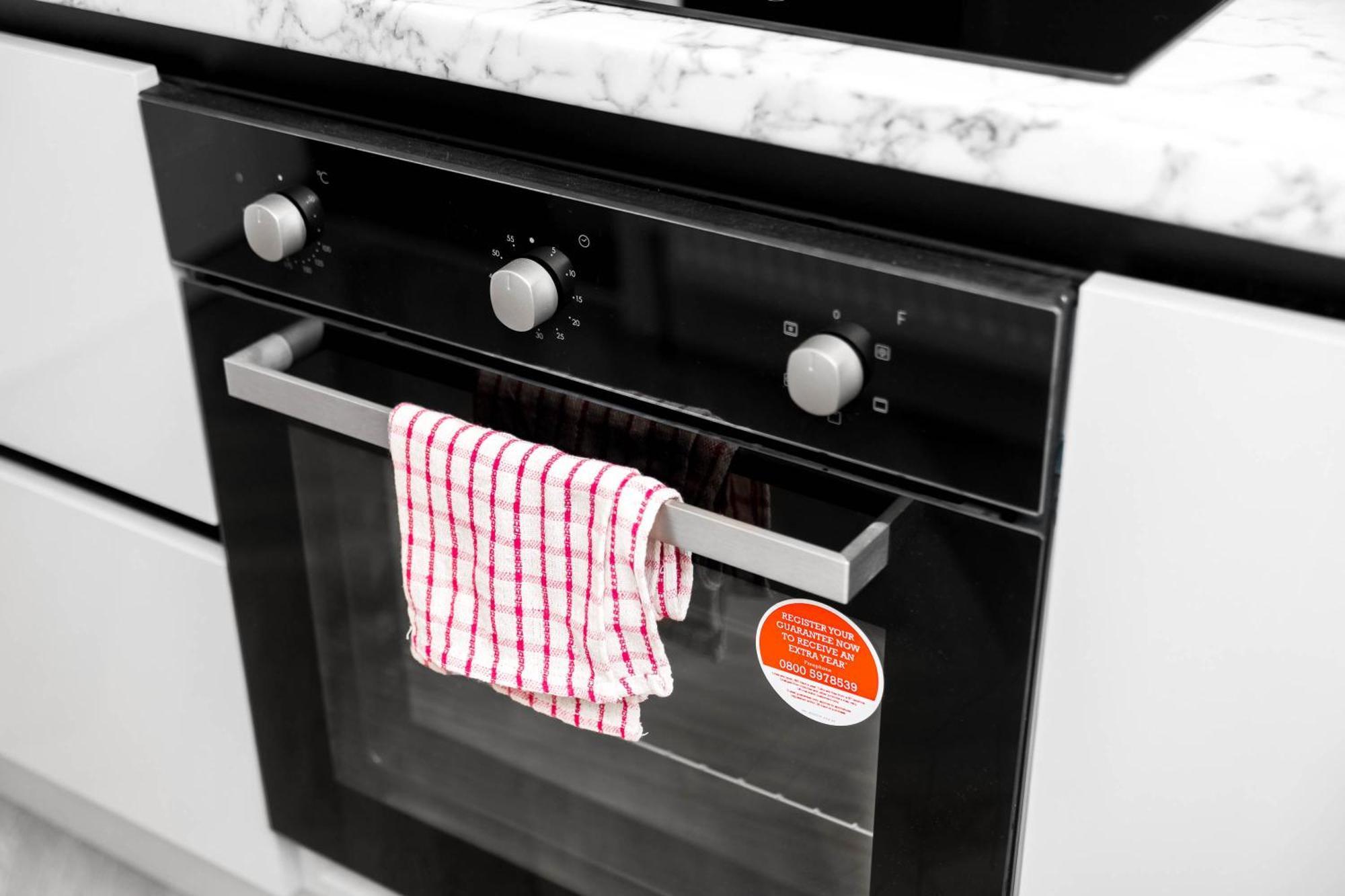 Modern - High-speed Wifi - Netflix - Street Parking - Top Rated - 4br Birmingham