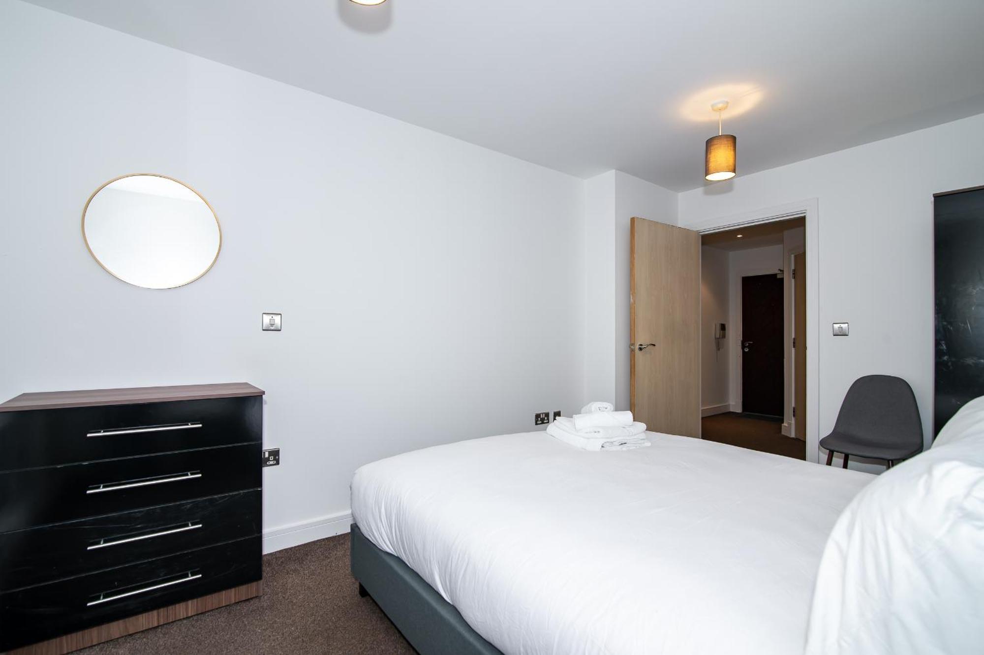 Lovely 1bed With Balcony In