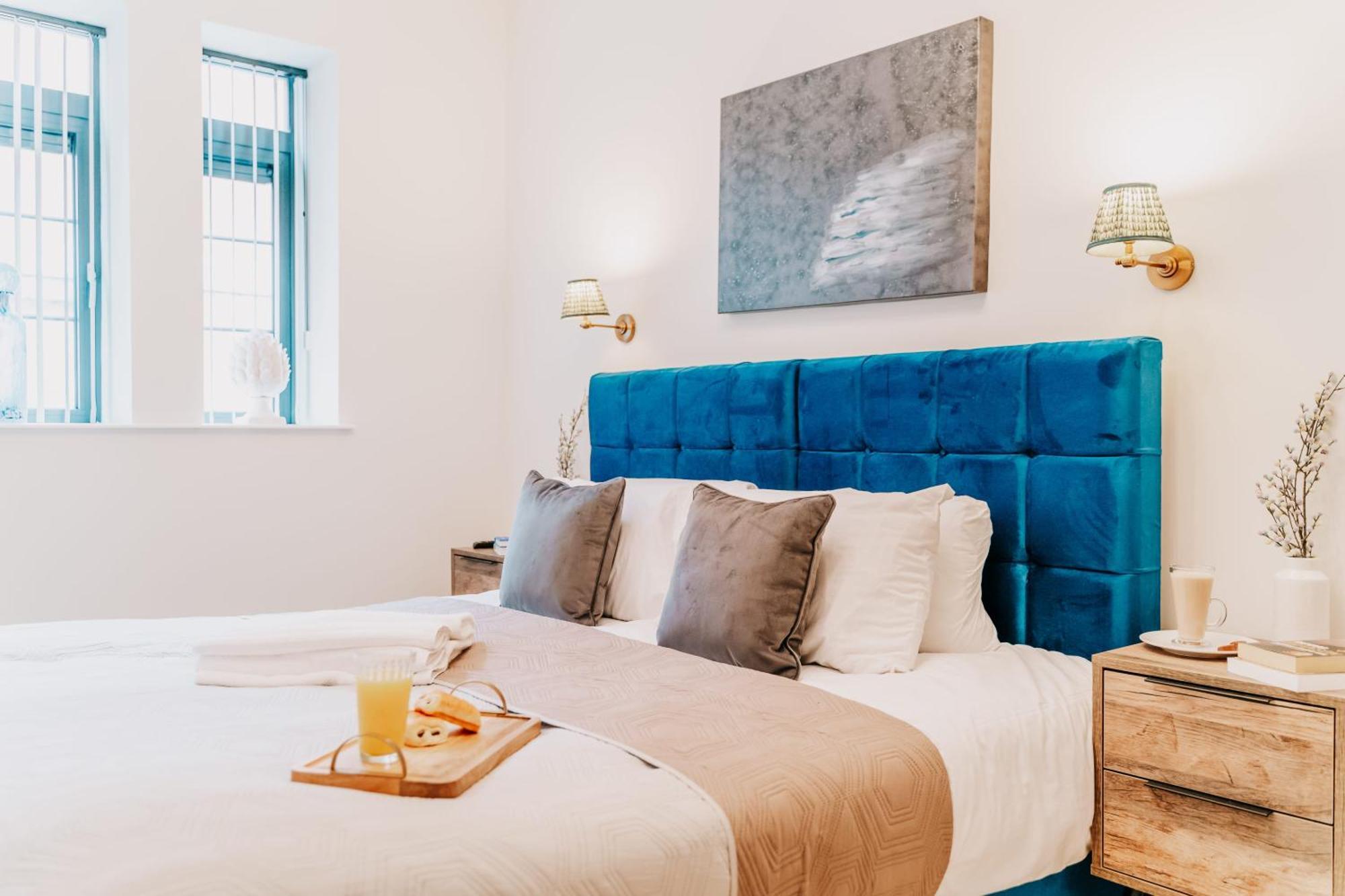 Stylish Historic Pad, Families Contractors, Wifi Apartment *