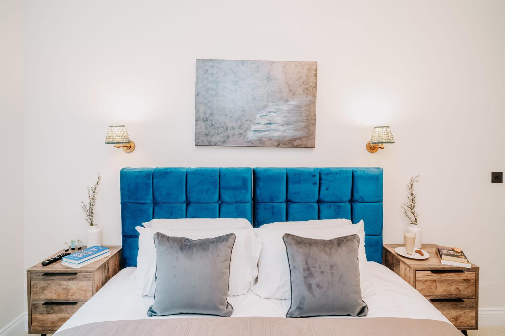 Stylish Historic Pad, Families Contractors, Wifi Apartment *