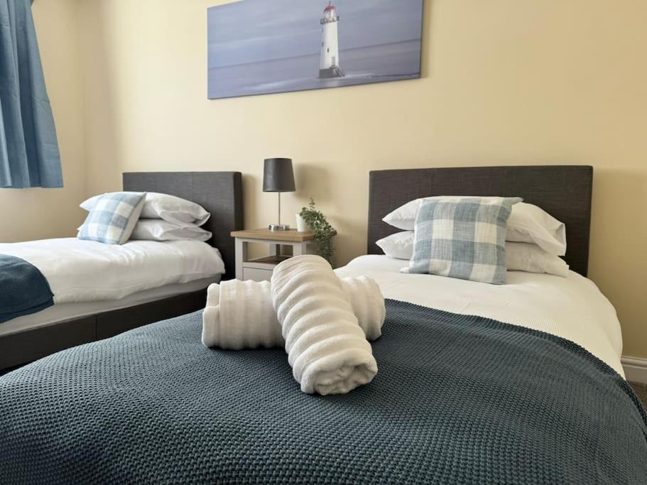 Hs2 & Nec Ideal Location Holiday home *