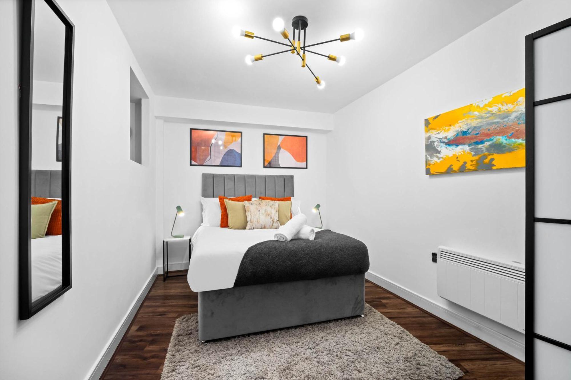 New Styled Short One Bed Sleeps 4 People Apartment