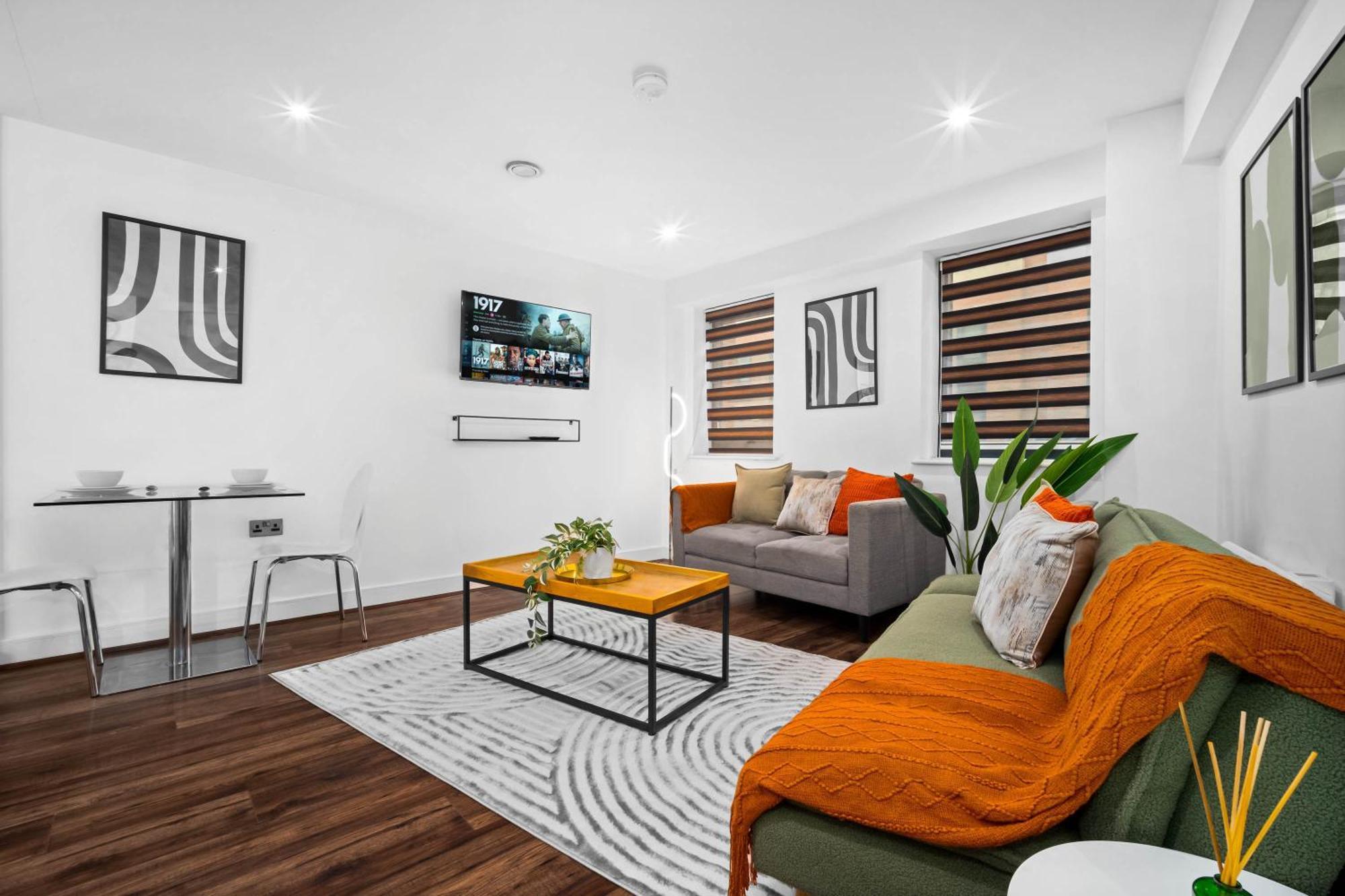 New Styled Short One Bed Sleeps 4 People