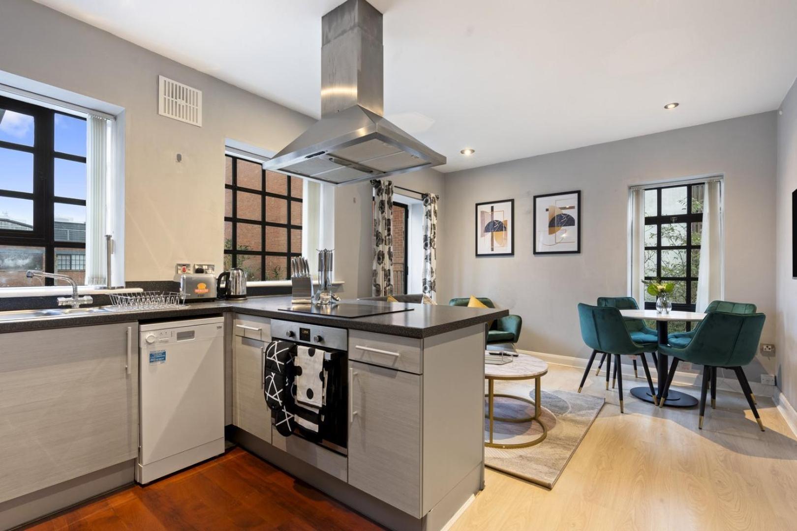 Bright 1-bed In Apartment Birmingham