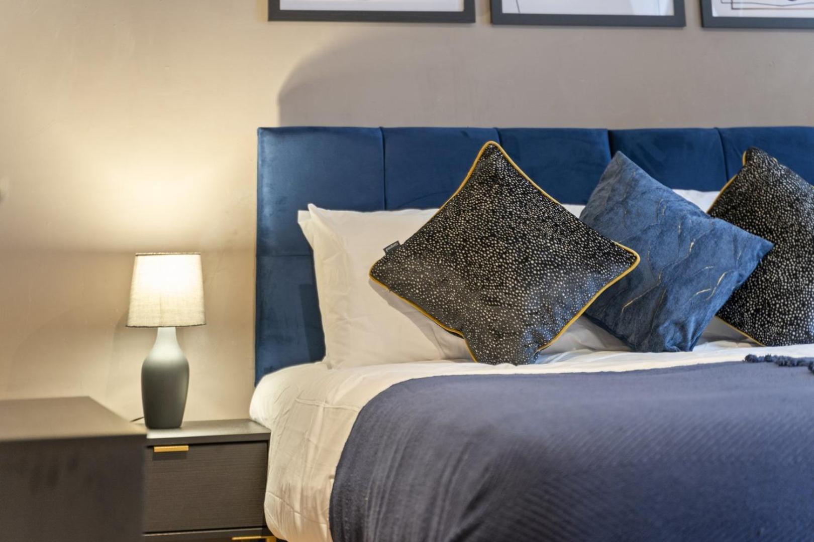 Bright 1-bed In Apartment Birmingham