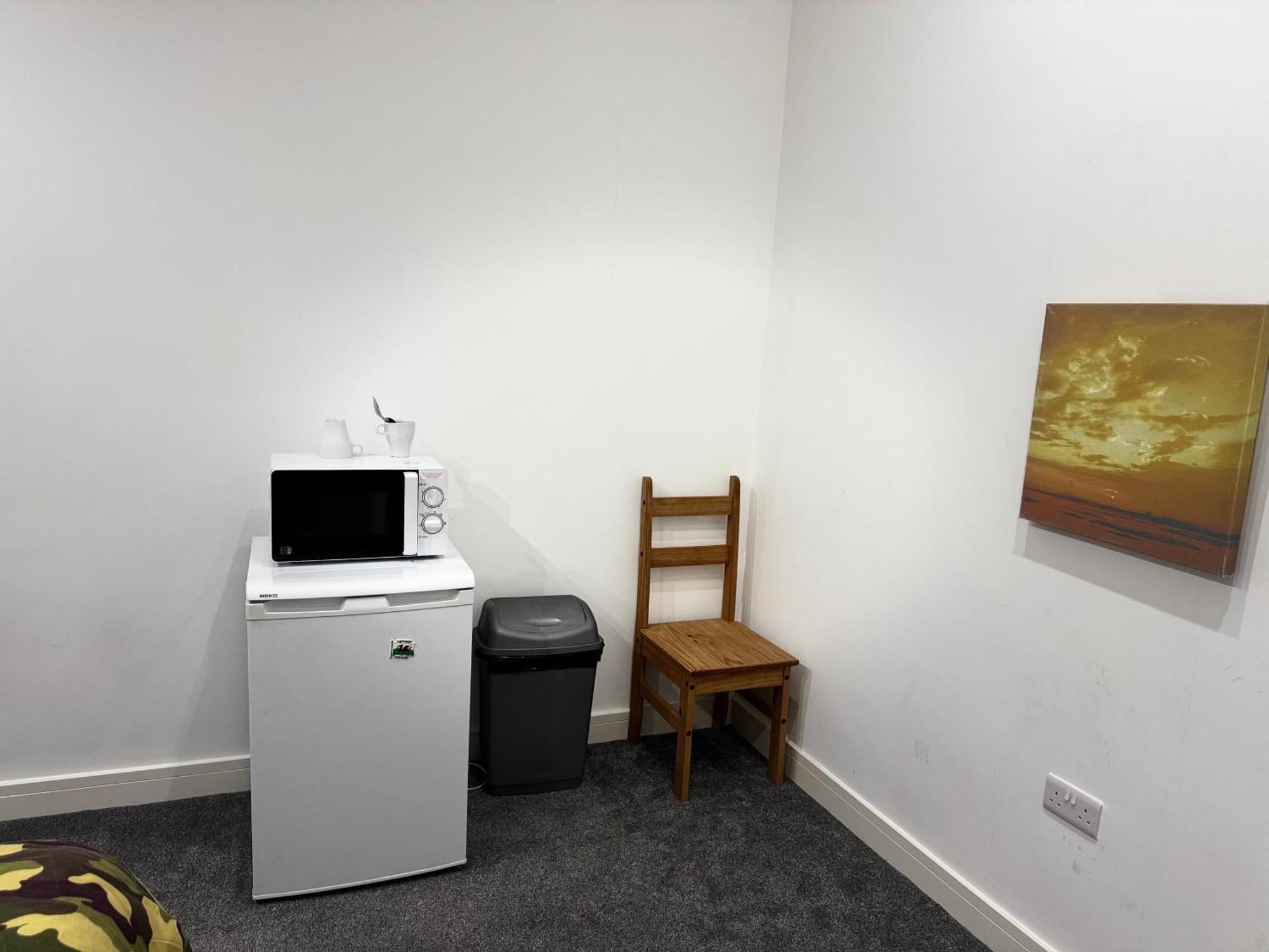 Beautiful En-suite With Bath Tub To Let In The Jewelry Quarter Birmingham