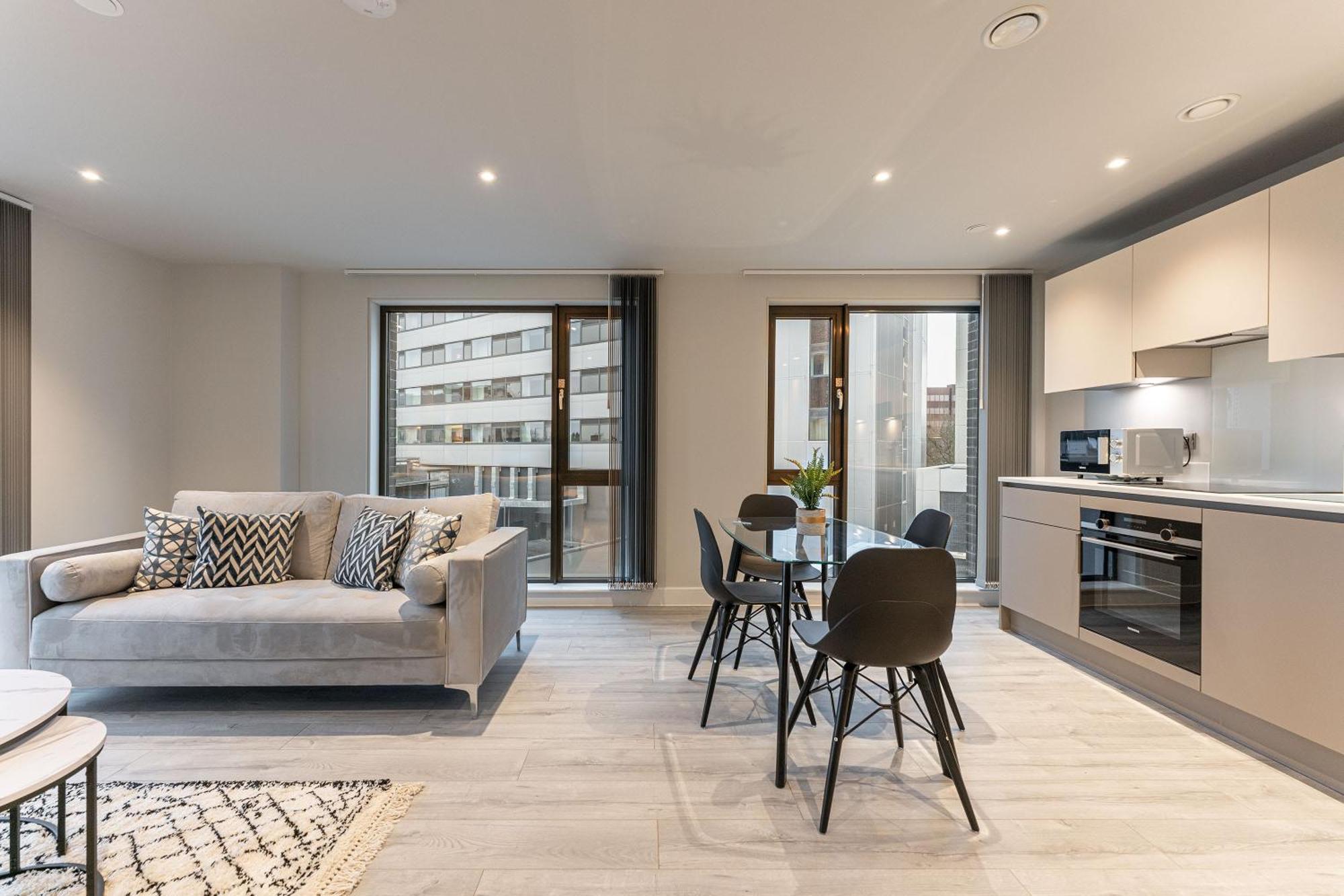 Apartment St Martin's Place - Centre Birmingham