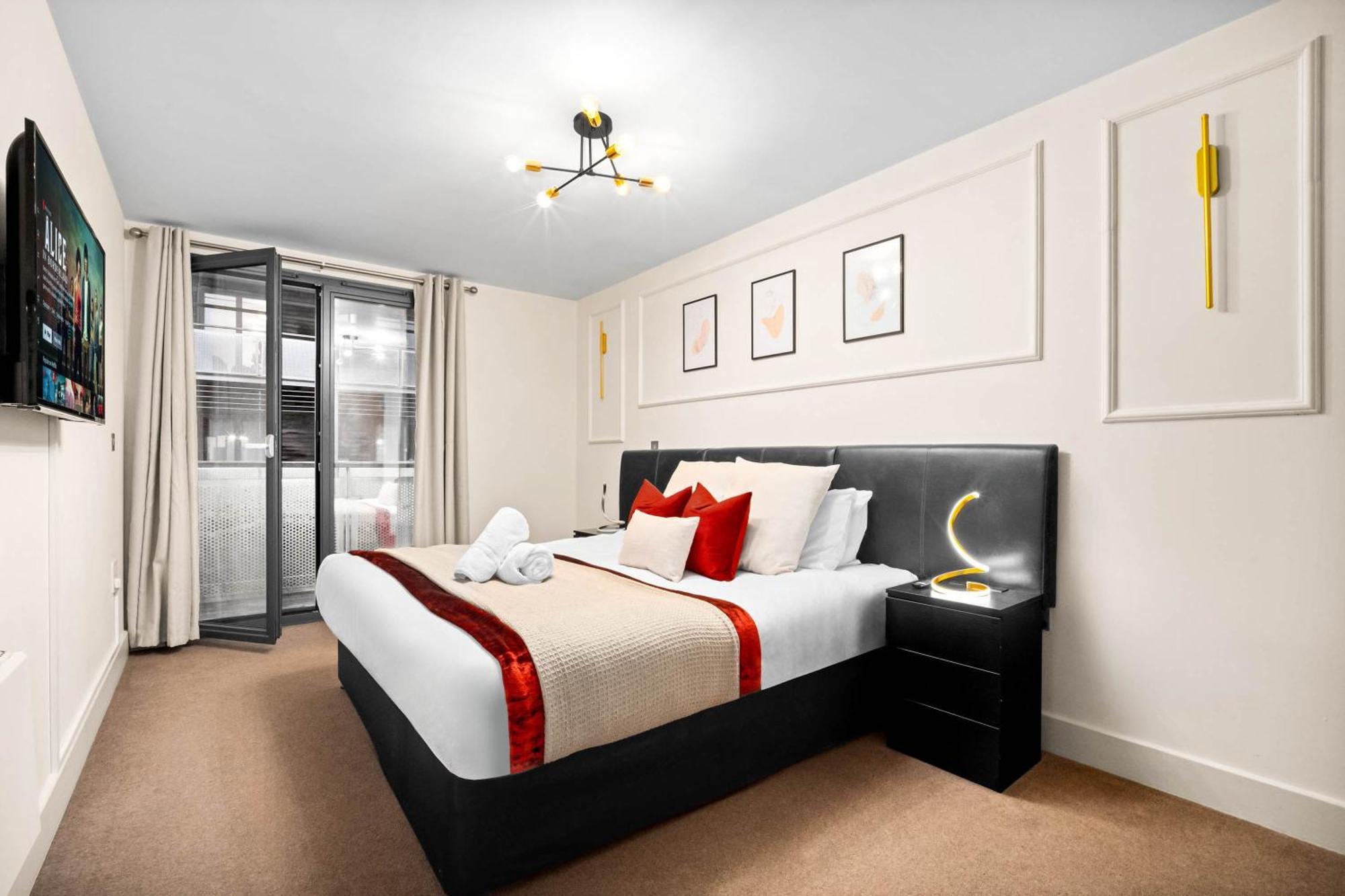 Centre - Balcony - Secure Parking - China Town - Arcadian - 29arc Apartment