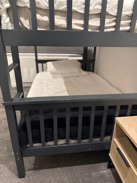 Cosy Away From Midlands - Great Access To Qe Hospital And Of And Newman Uni Birmingham