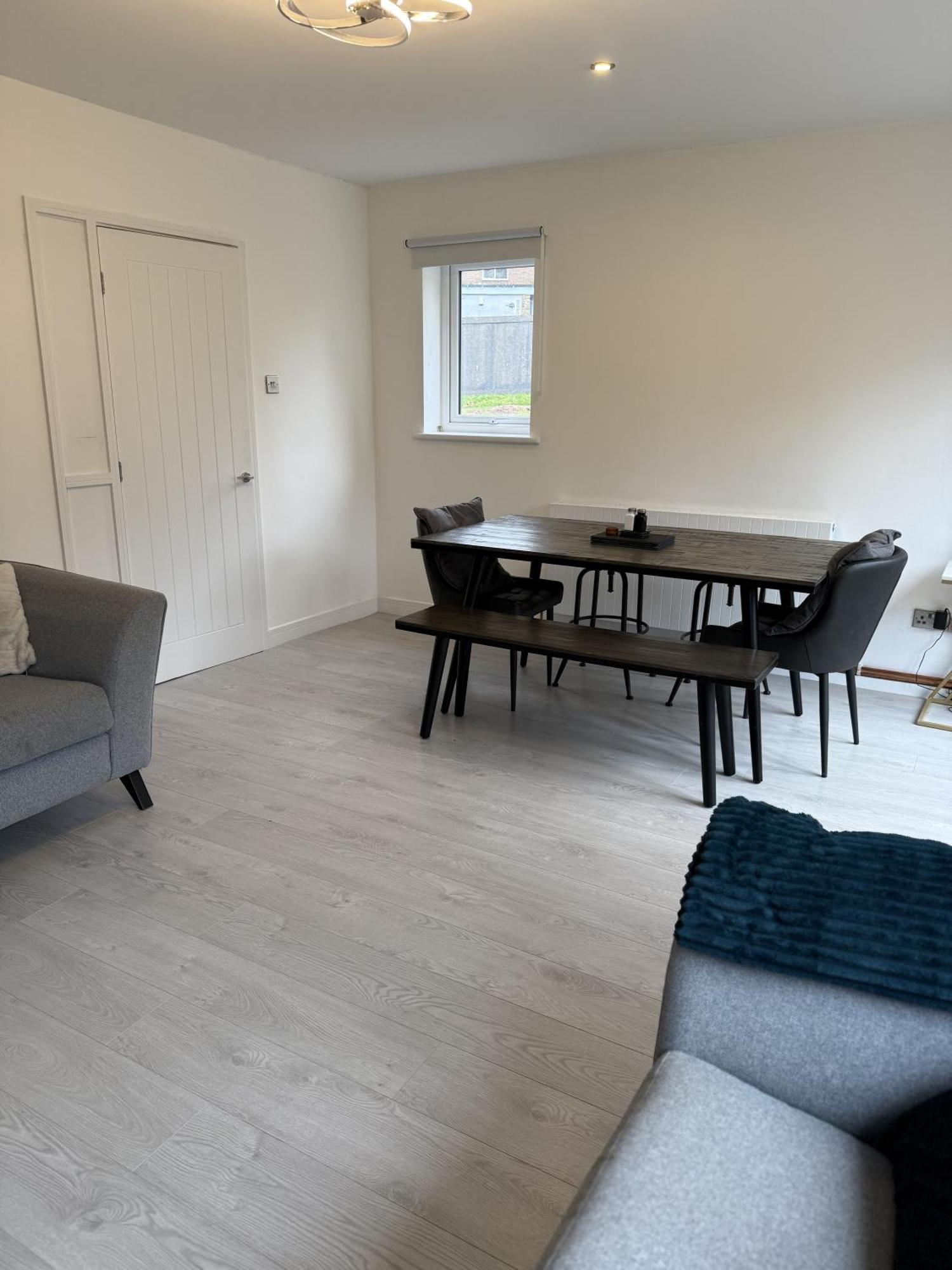 Cosy Away From Midlands - Great Access To Qe Hospital And Of And Newman Uni * Birmingham