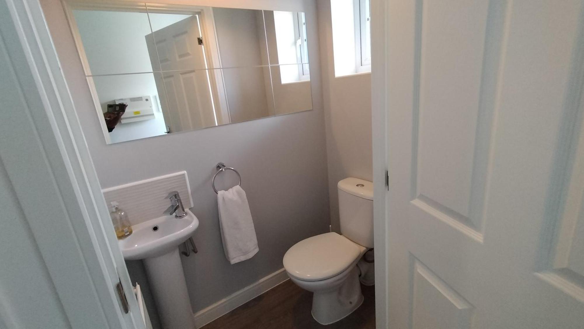 St Martins House: Convenient Near Nec And Airport Birmingham