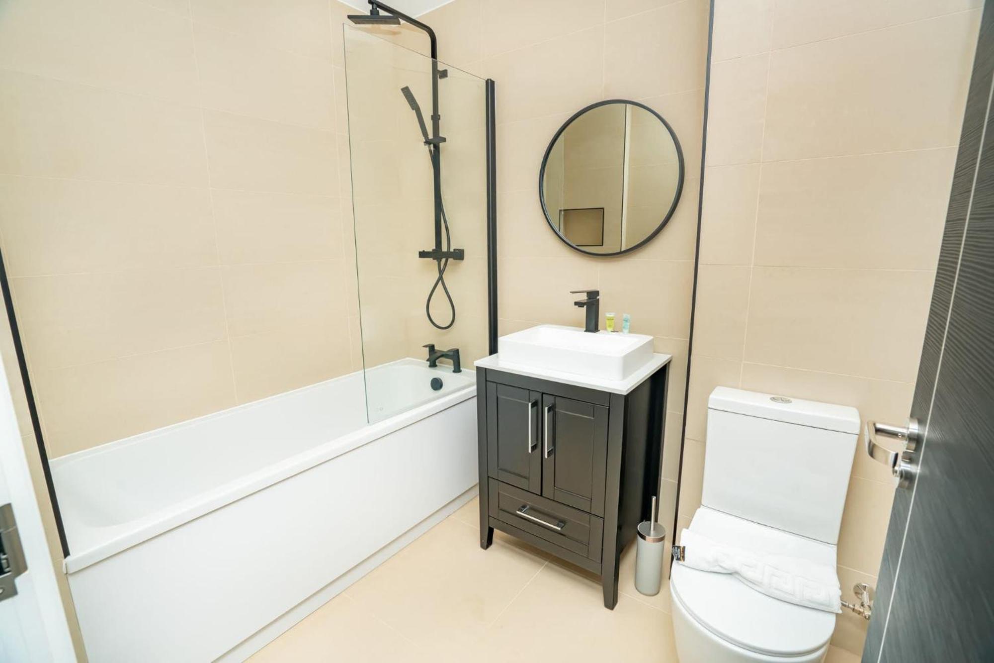Modern And Spacious 2 Bed In Birmingham