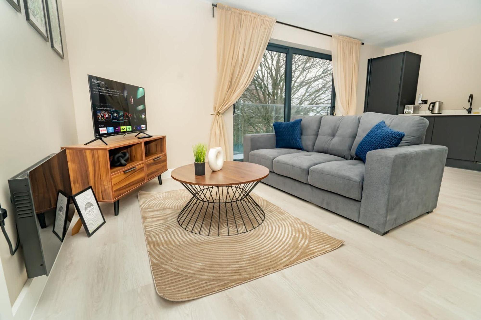 Modern And Spacious 2 Bed In * Birmingham