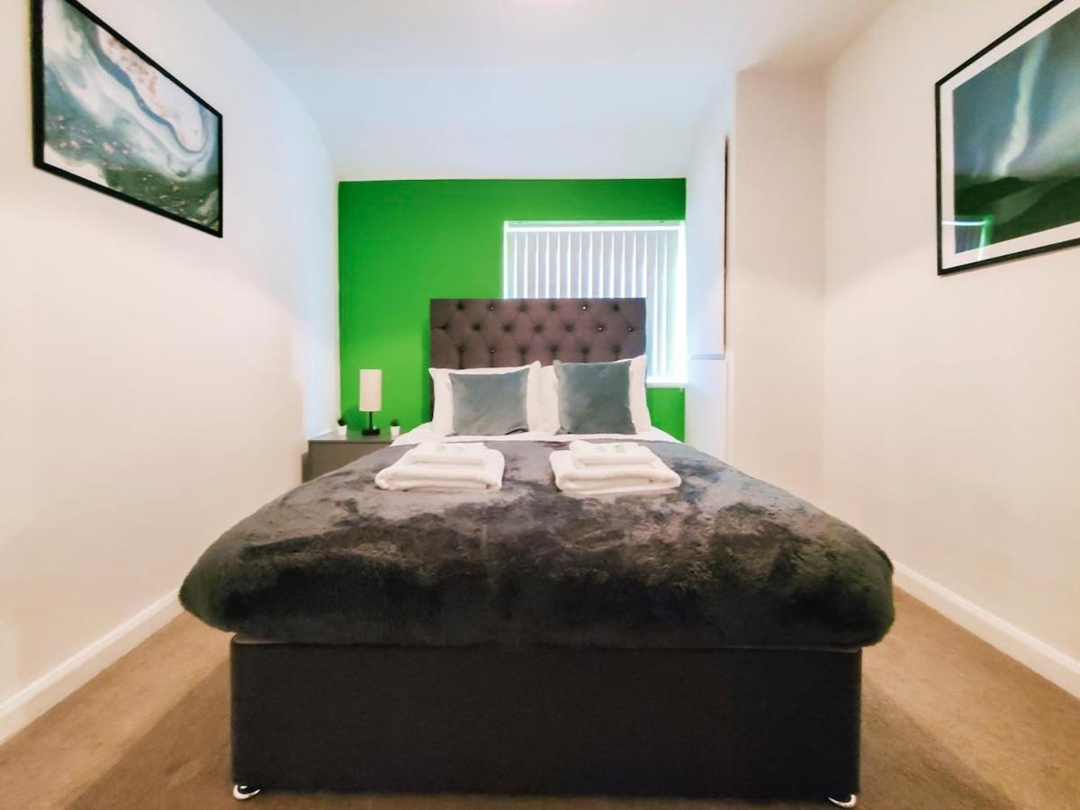 Spacious 3 Bedroom - Near Nec, Airport & Solihull