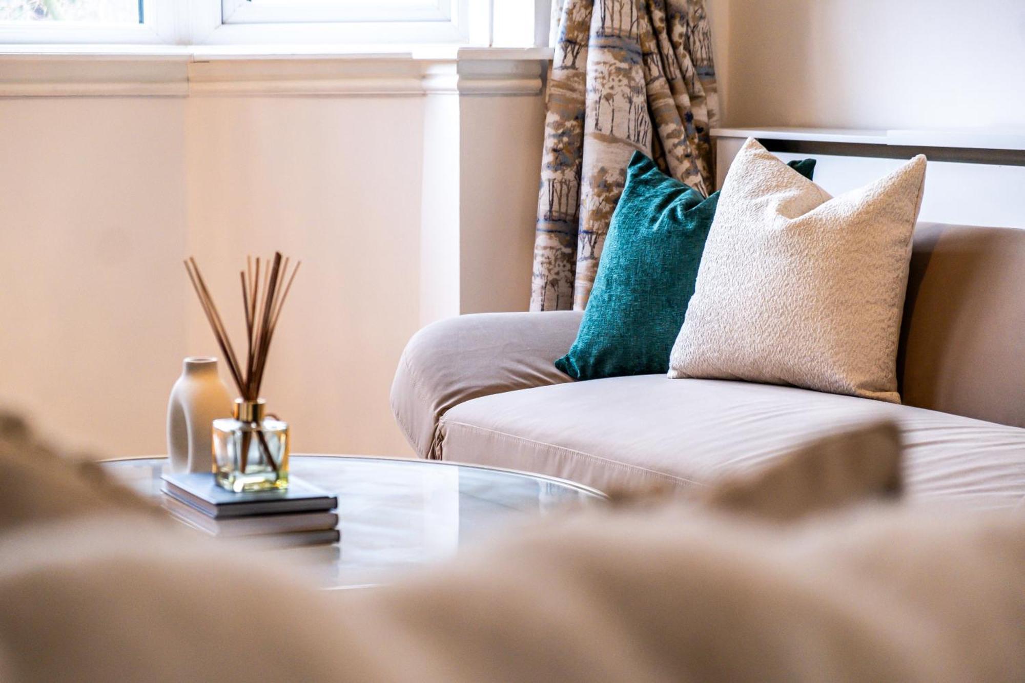 Cozy Willow-hot Tub, Sleeps9, Freeparking, Netflix Birmingham