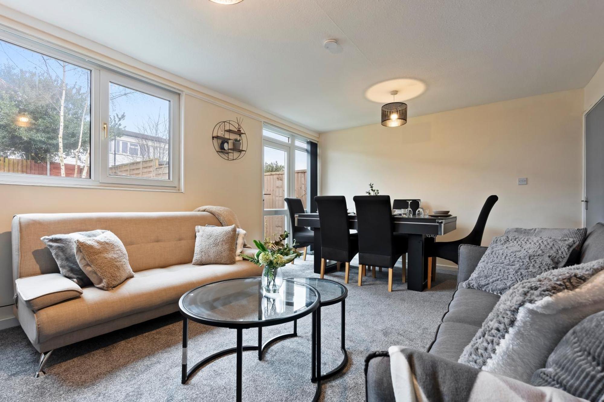 8guests-3br-parking-familyfriendly-nearairport Birmingham