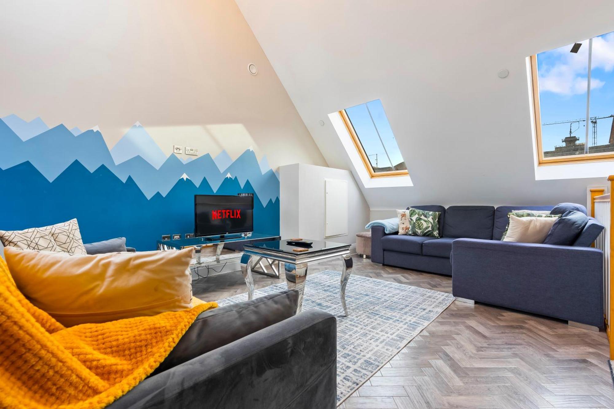 Luxurious 3 Bed Townhouse Bham Centre Holiday home *