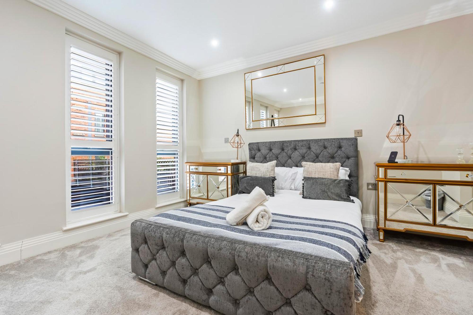 Luxurious 3 Bed Townhouse Bham Centre Birmingham