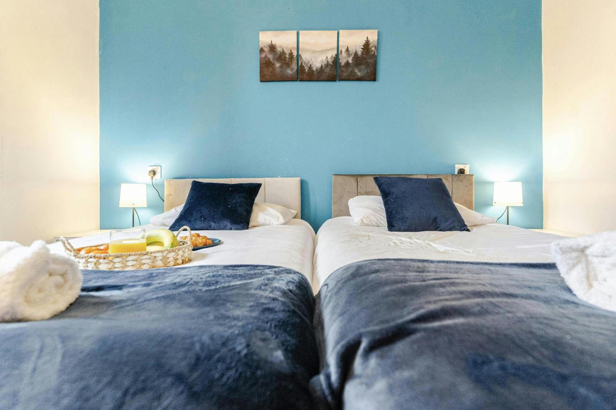 2bed,2bath, Balcony Near New Street, Mailbox & Canals At Skyline * Birmingham