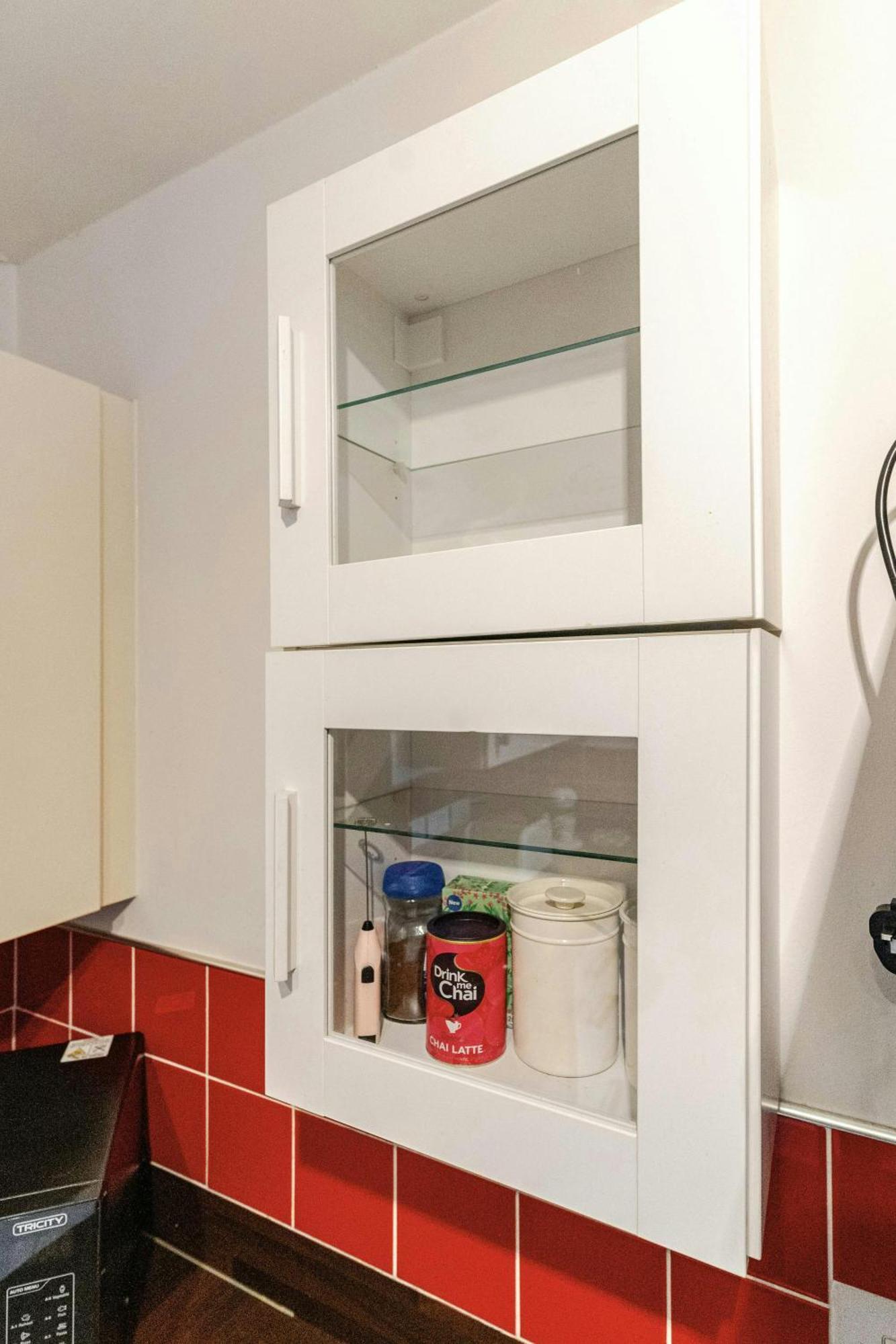 Apartment 2bed,2bath, Balcony Near New Street, Mailbox & Canals At Skyline *