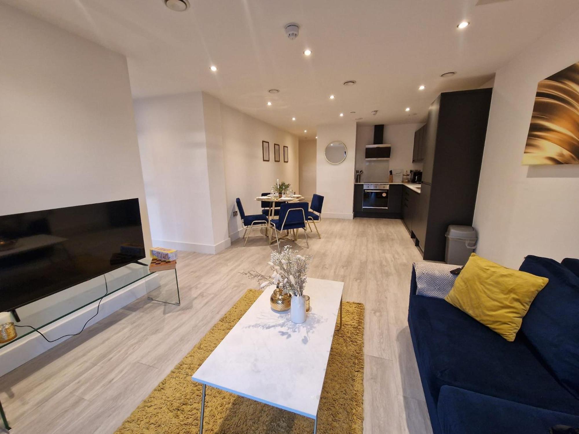 Apartment 2 Bed Luxury Centre Flat *