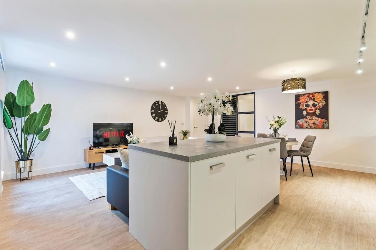 The Grand Penthouse - Luxury - Sleeps 4 *