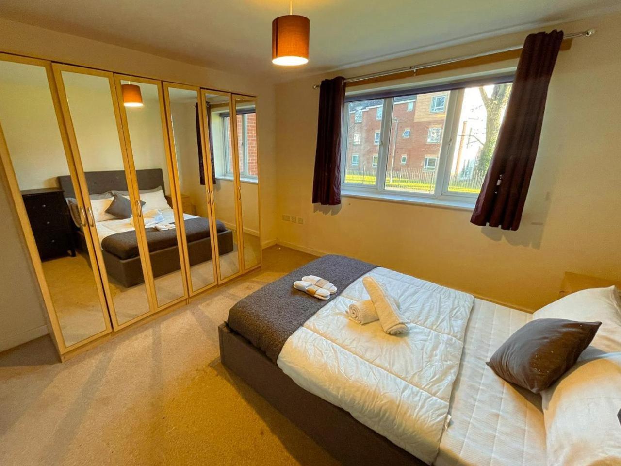 Soulful 2-bed 2-bath With Parking, Ultra Quite Atmosphere
