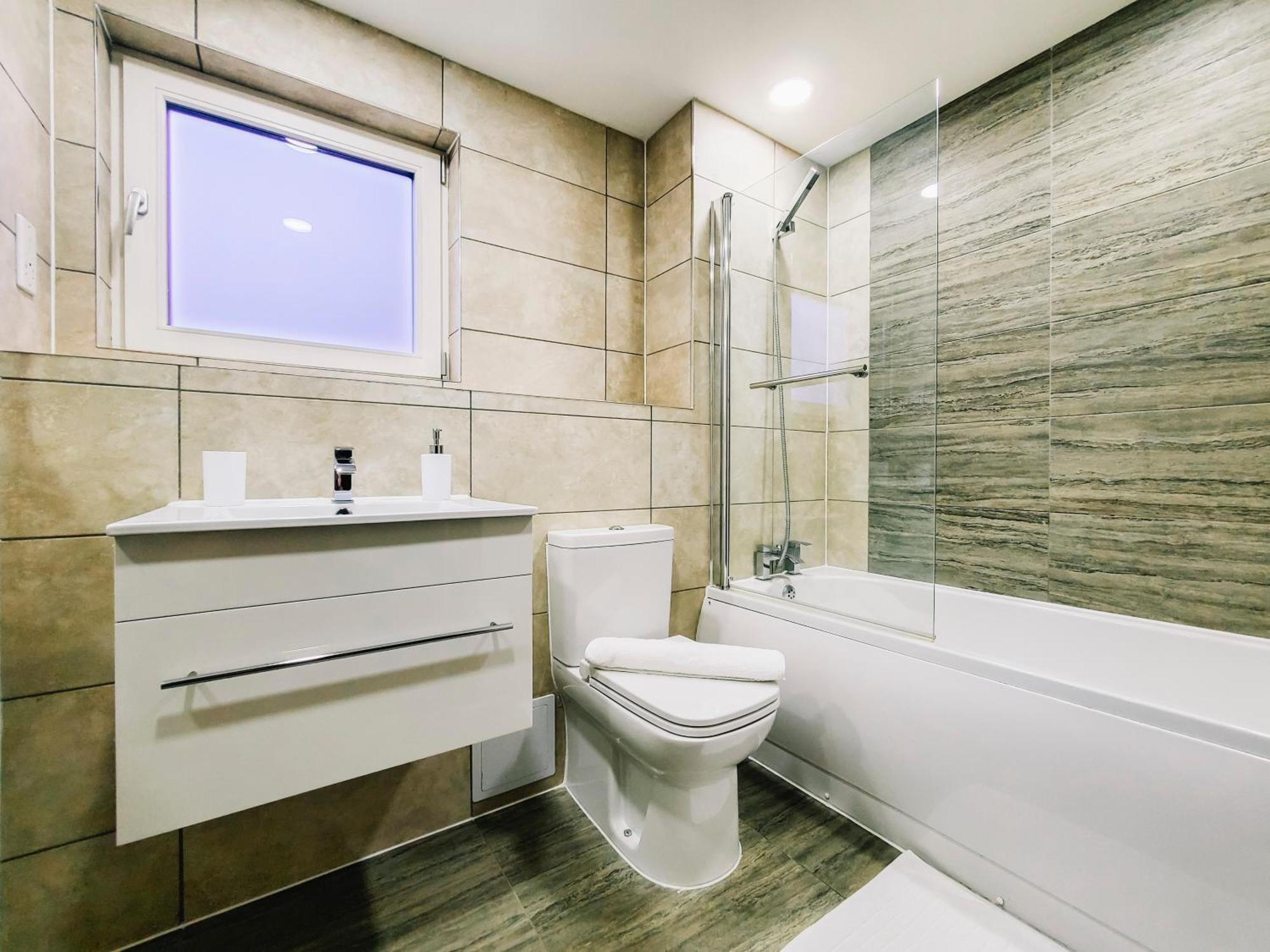 Apartment Near Nec, Bhx, Bullring & Solihull Birmingham