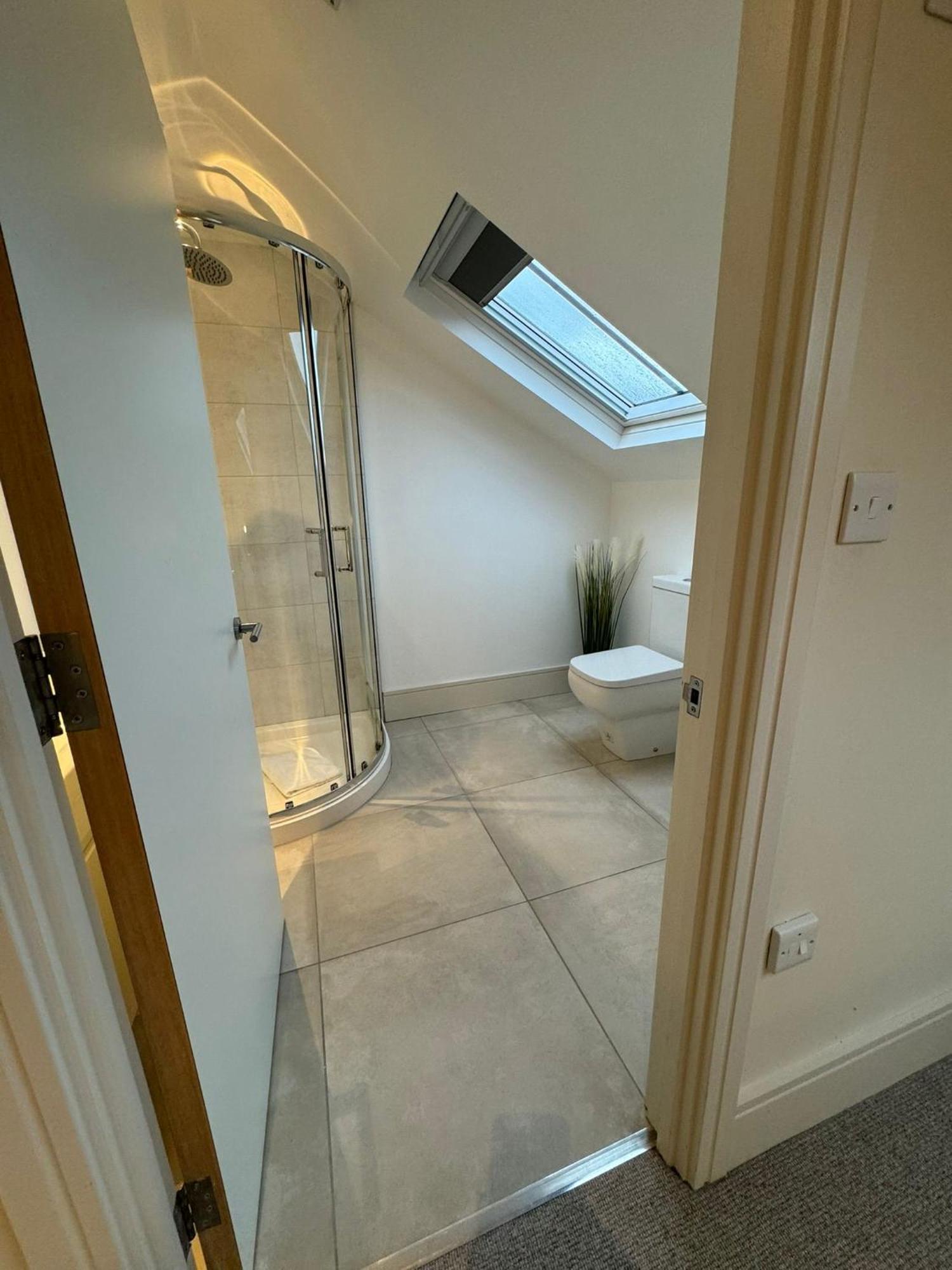 Osbourne House Pink 2 Bed, 2 And Half Bath Apartment Birmingham