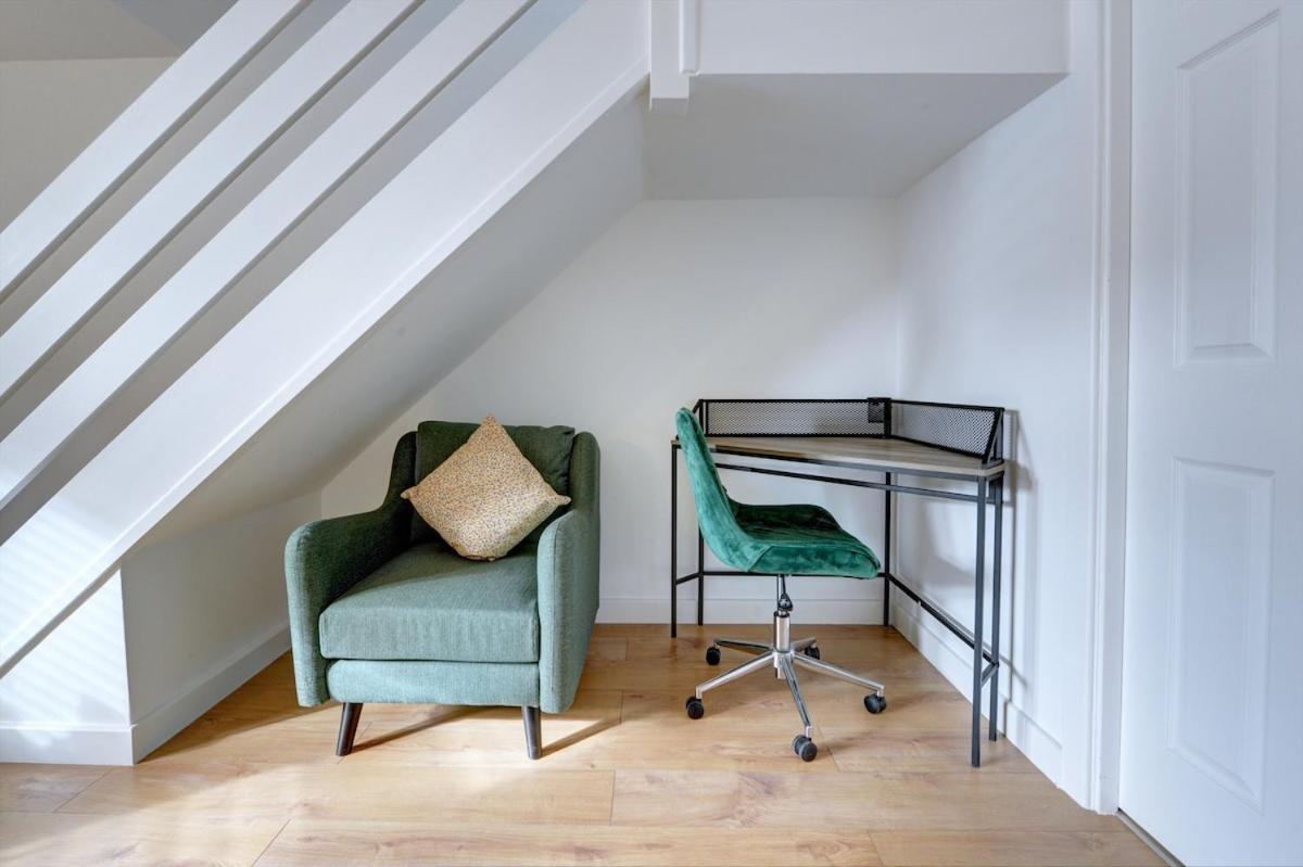 Luxurious For Long Term Holiday home Birmingham