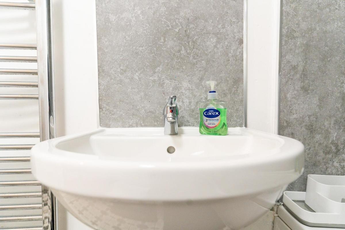 2-bed Flat In Edgebaston Apartment Birmingham