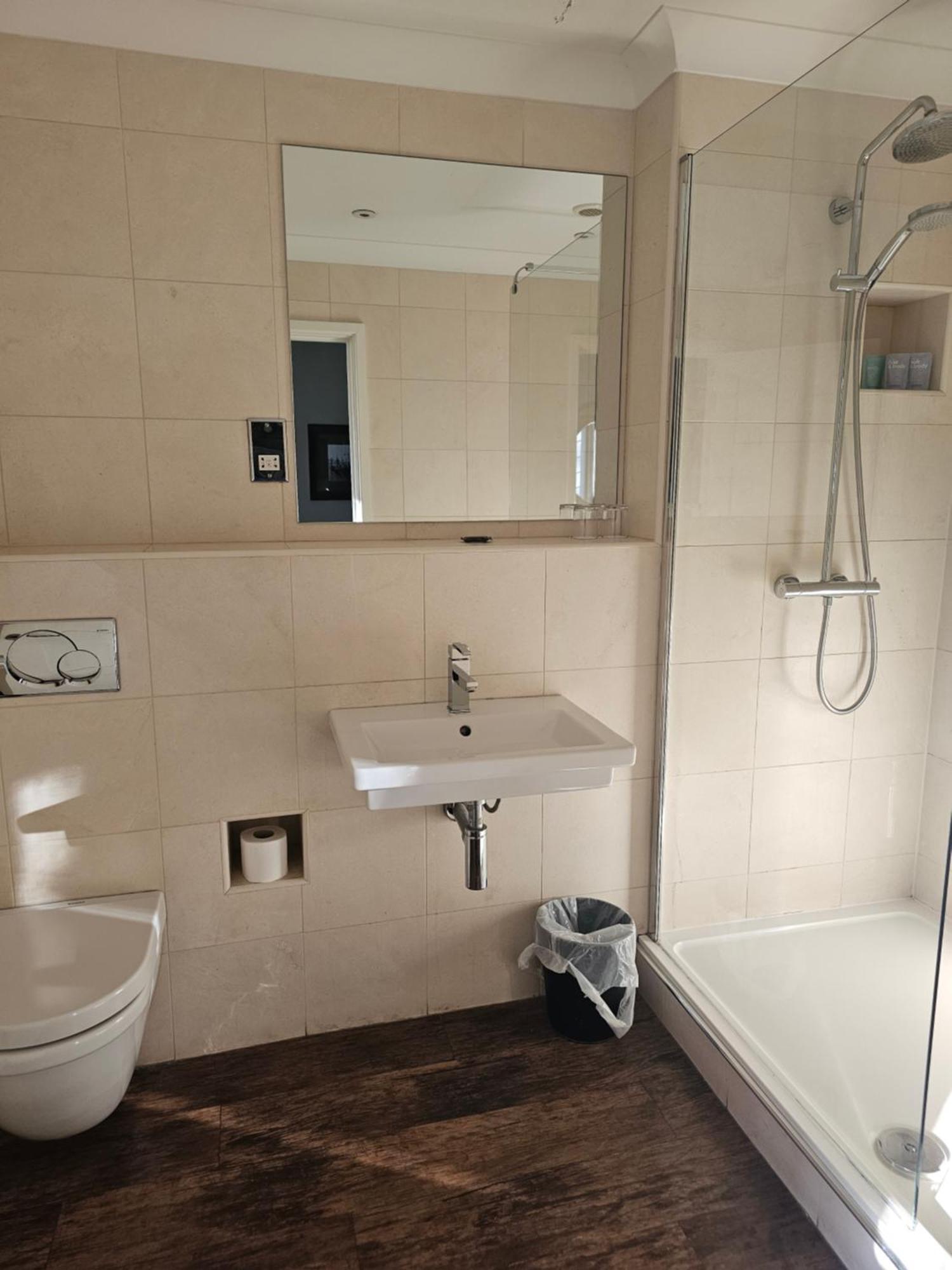 Moxhull Hall Hotel 4*