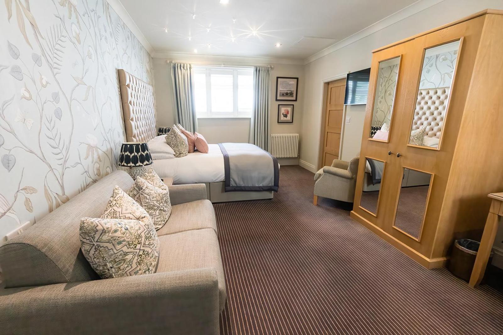 Moxhull Hall 4*