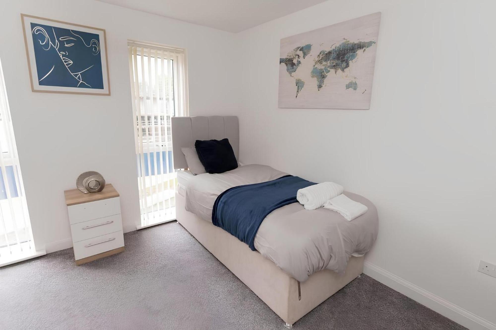 Deluxe 5'bed House W- Parking - Centre Apartment
