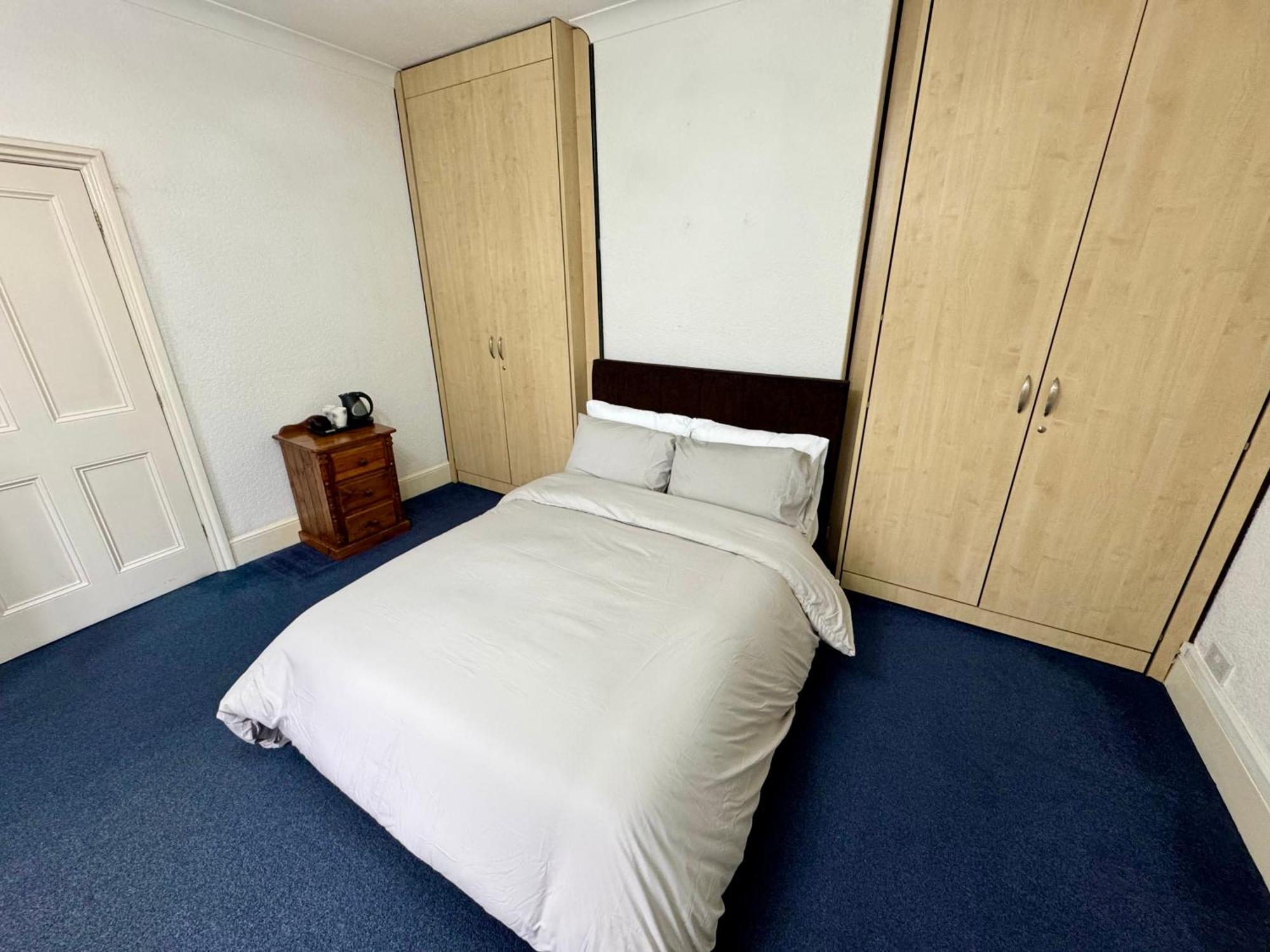 Wifi Free Parking Edgbaston B5 * Birmingham