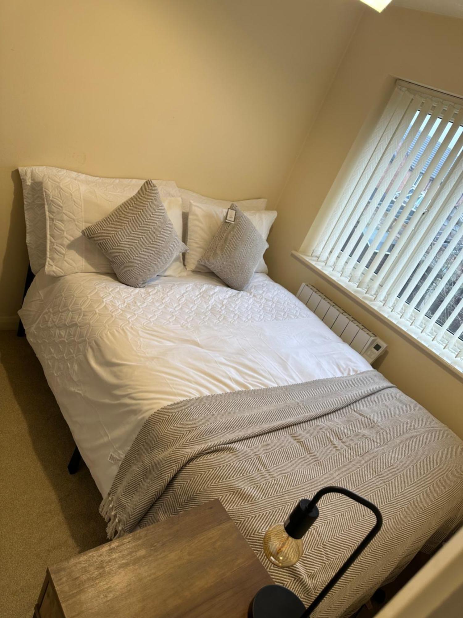 Holiday home Cosy 2 Bed House Near Airport & Nec