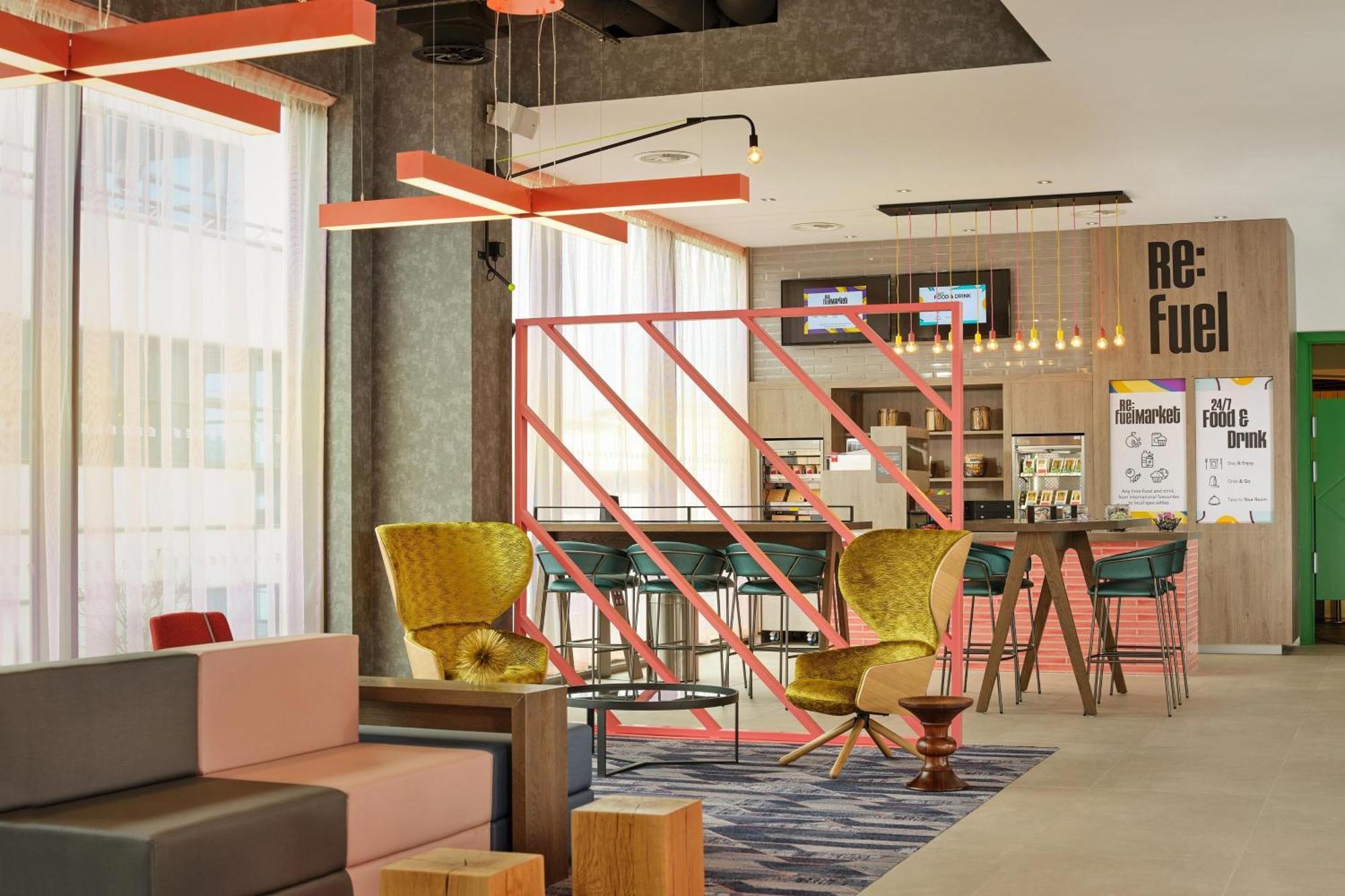 Hotel Aloft Eastside 4*