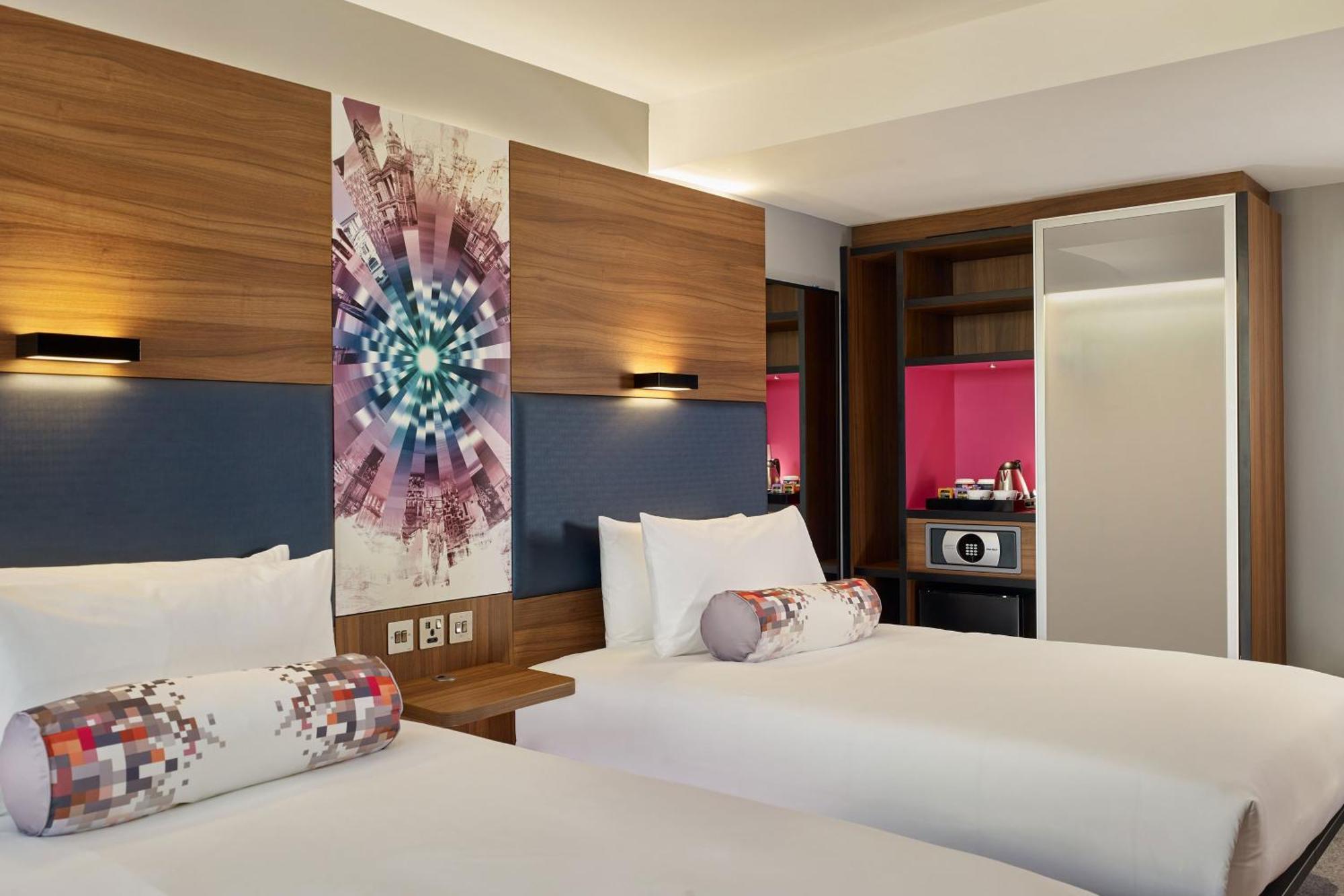 Hotel Aloft Eastside 4*