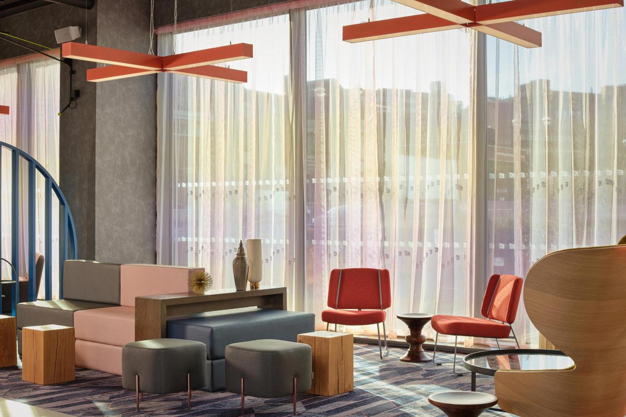 Aloft Eastside 4*