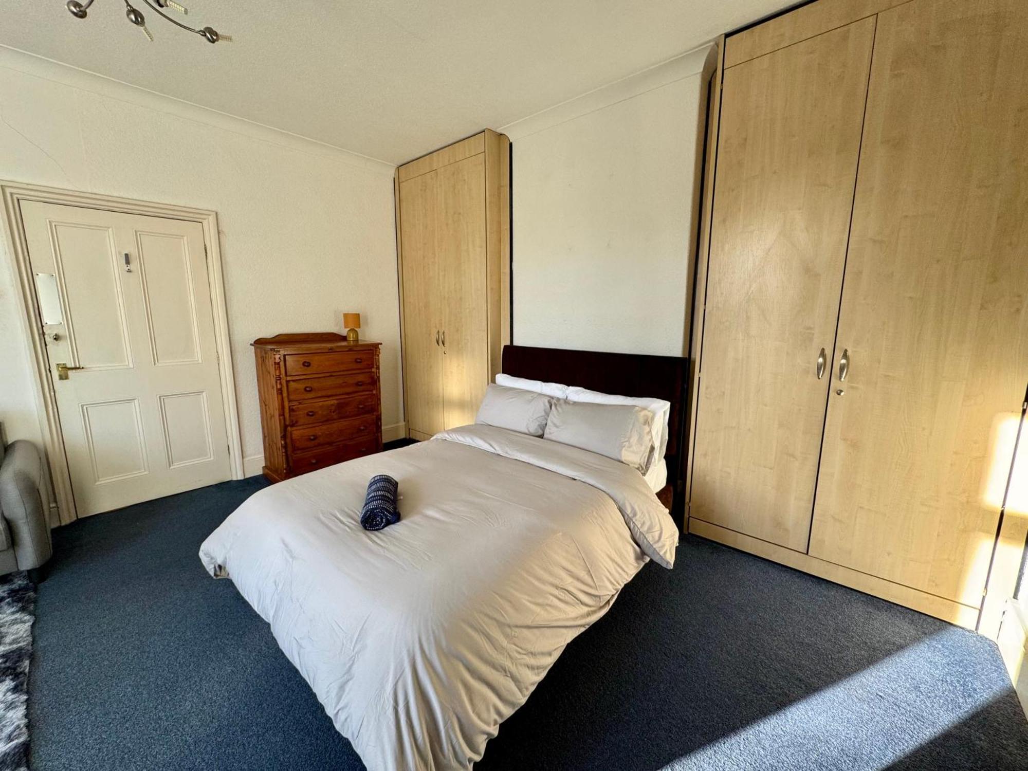 Guest house Wifi Free Parking Edgbaston B5 Birmingham