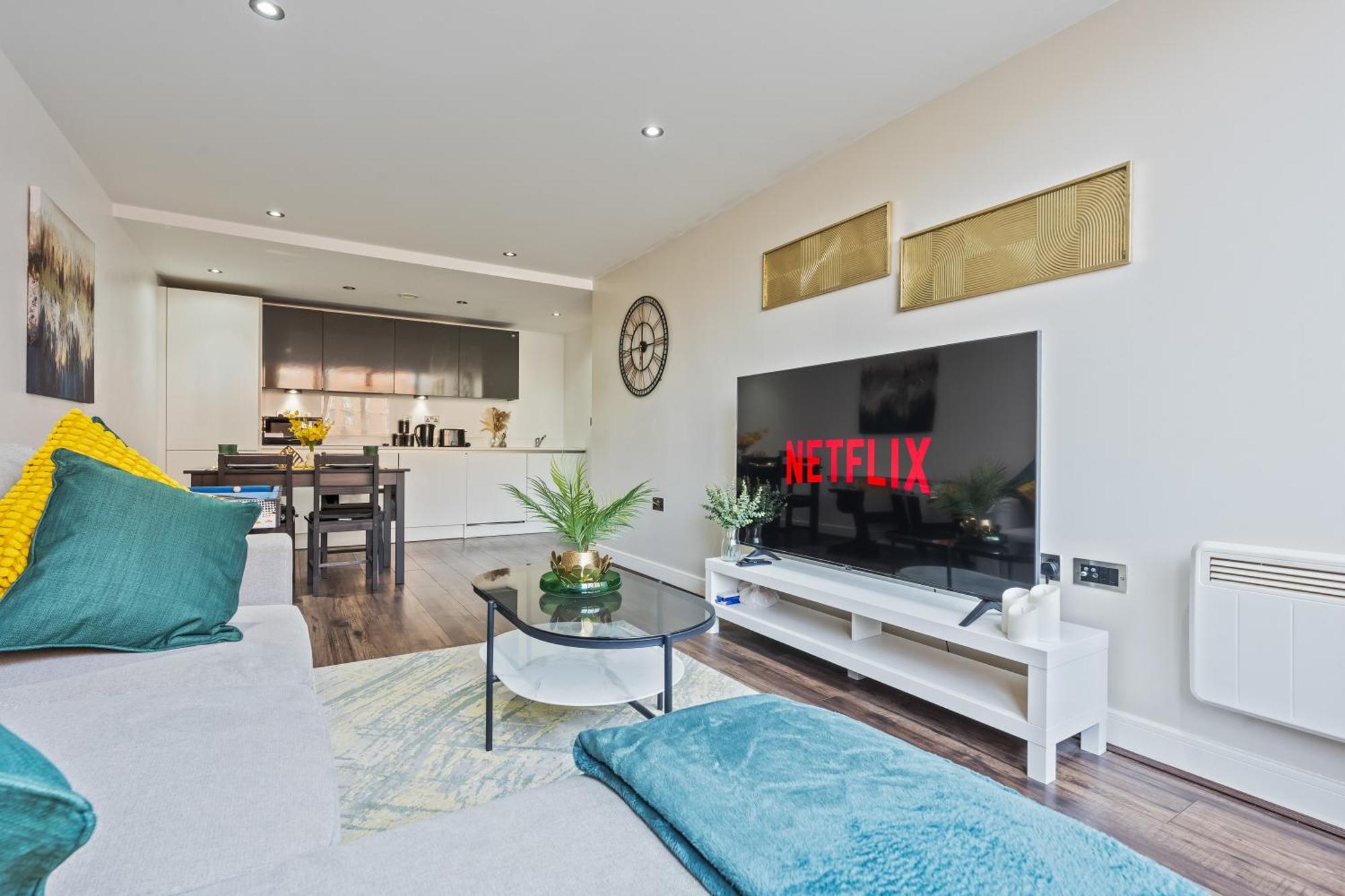 Apartment Luxury House, Free Wifi & Parking