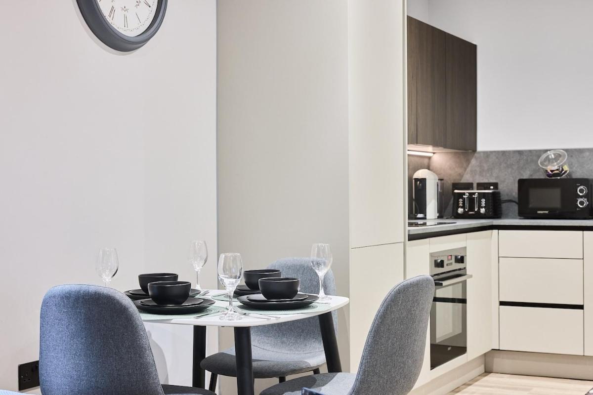 Stylish 1 Bedroom In