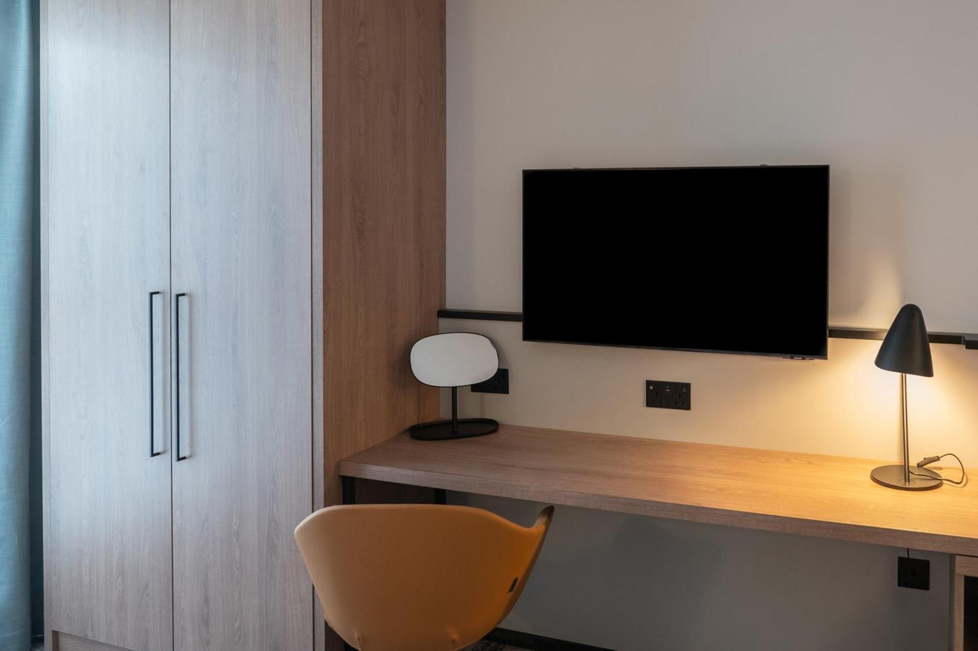 Crowne Plaza By Ihg 4*