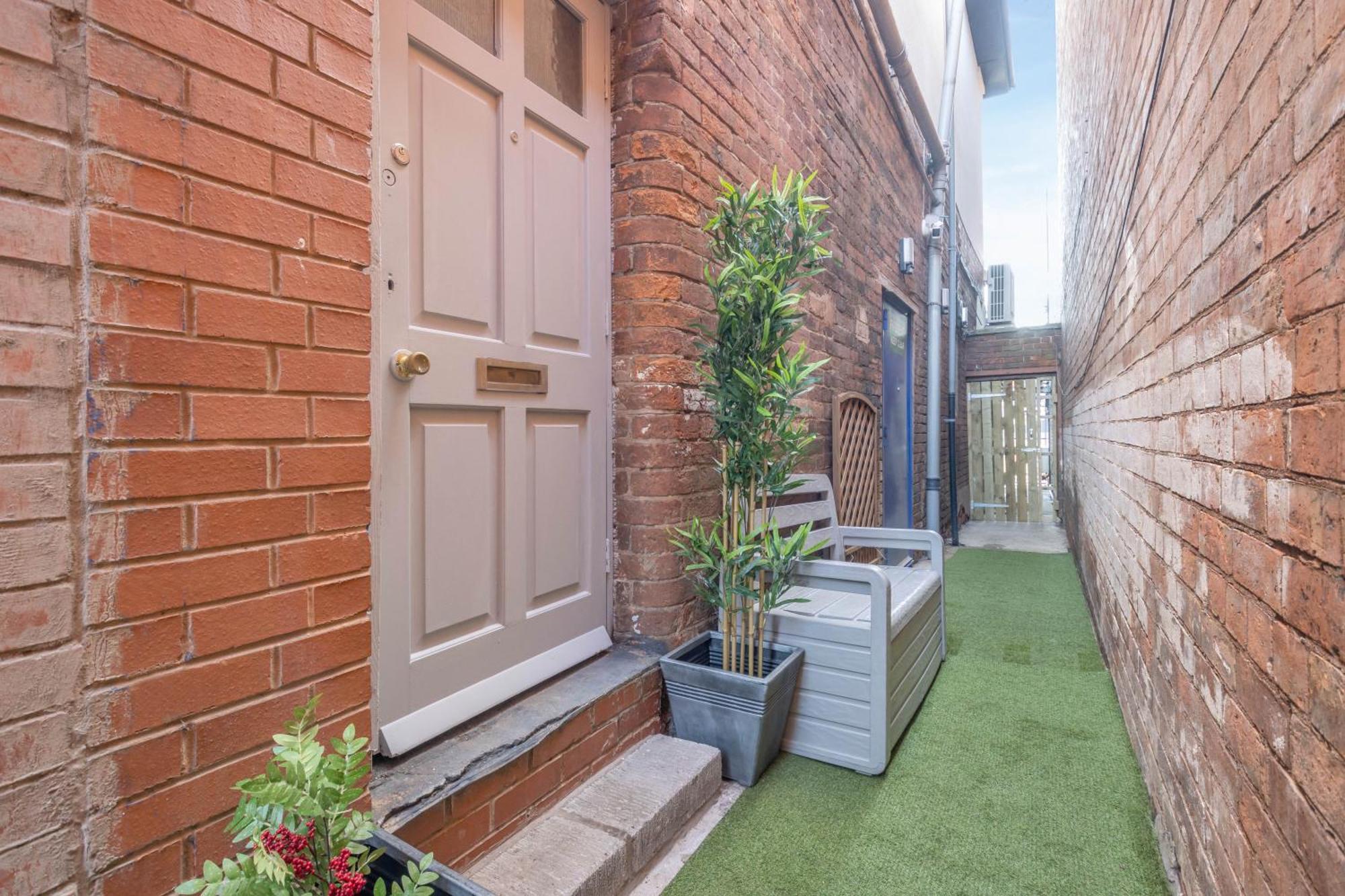 Diamond Luxury Flat For 3 - Super Fast Wifi Apartment Birmingham