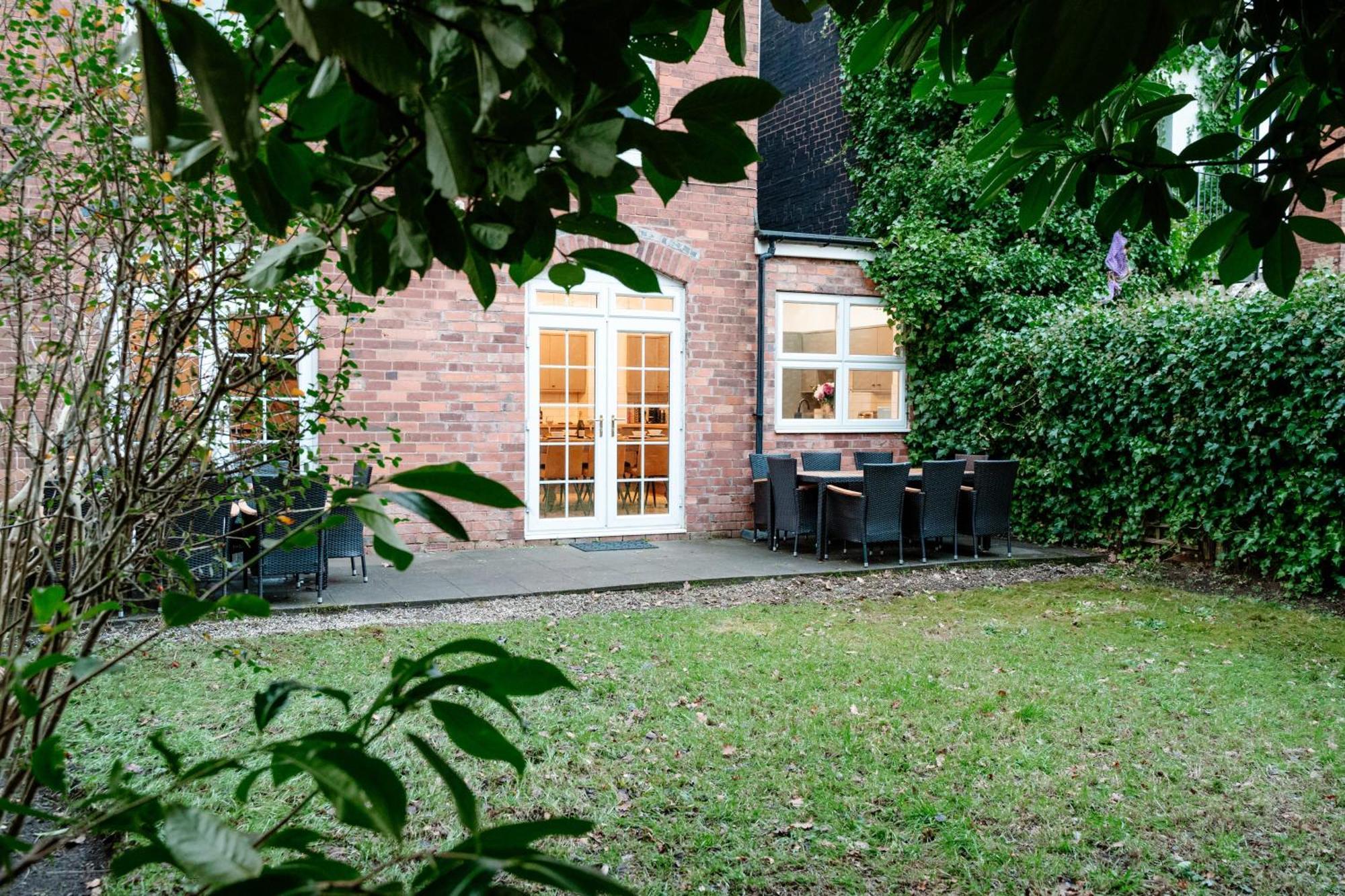 Holiday home Spacious Centre Family Contractors Wifi