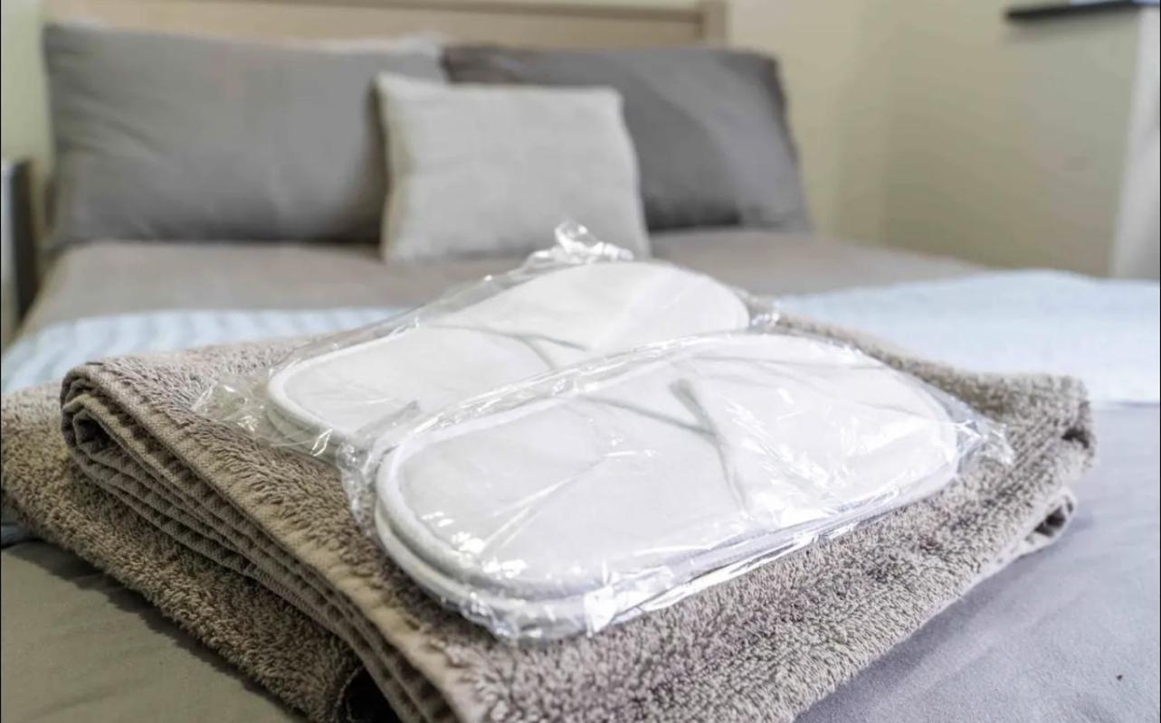 Staysa Equipped Near Qe And Uob In Close To The City!