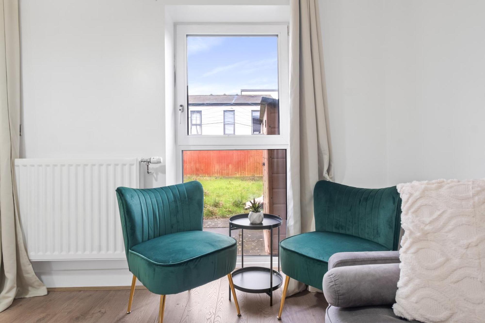 Comfy Home-windrush Grove Holiday home *