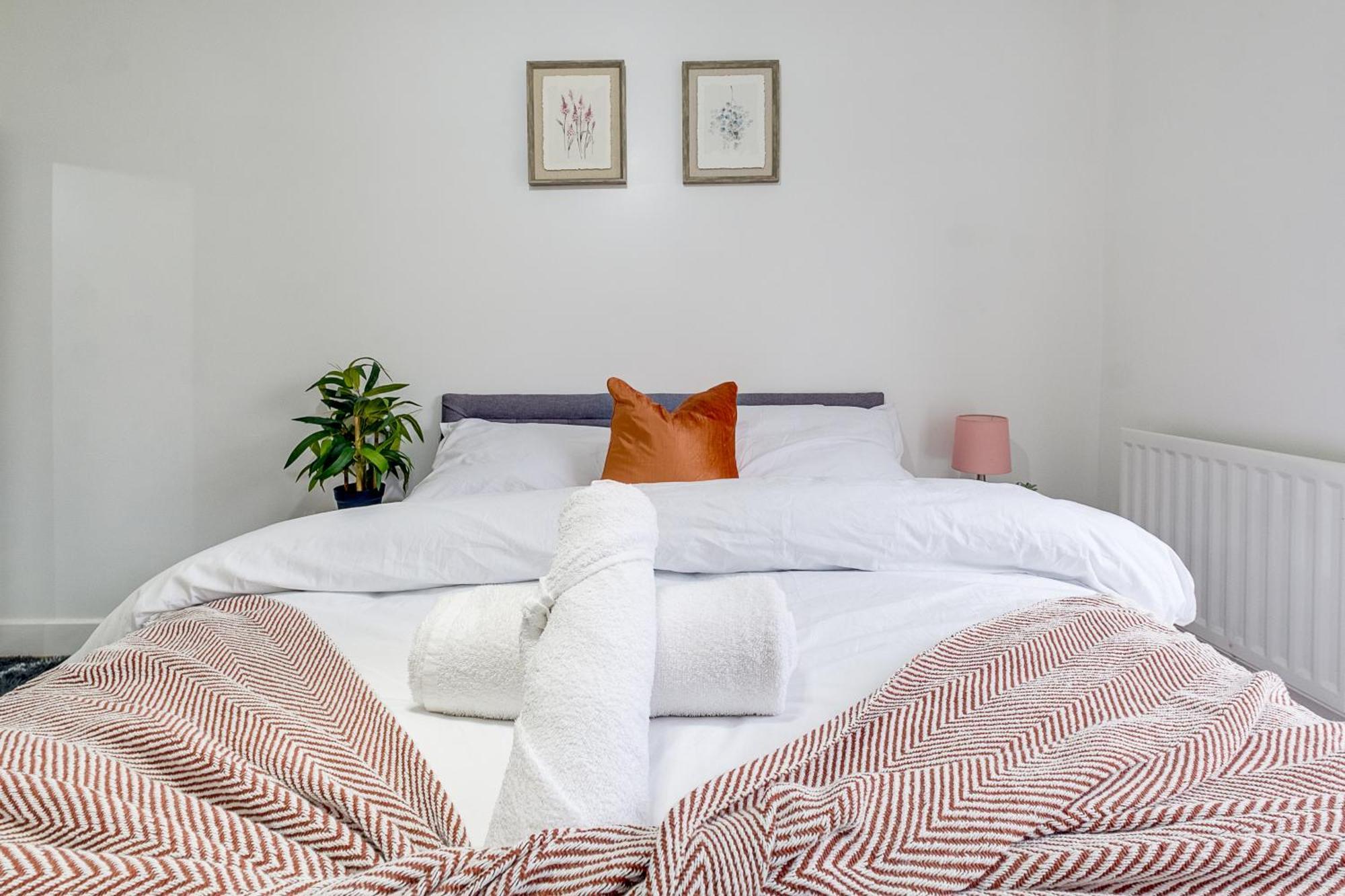 Comfy Home-windrush Grove Birmingham